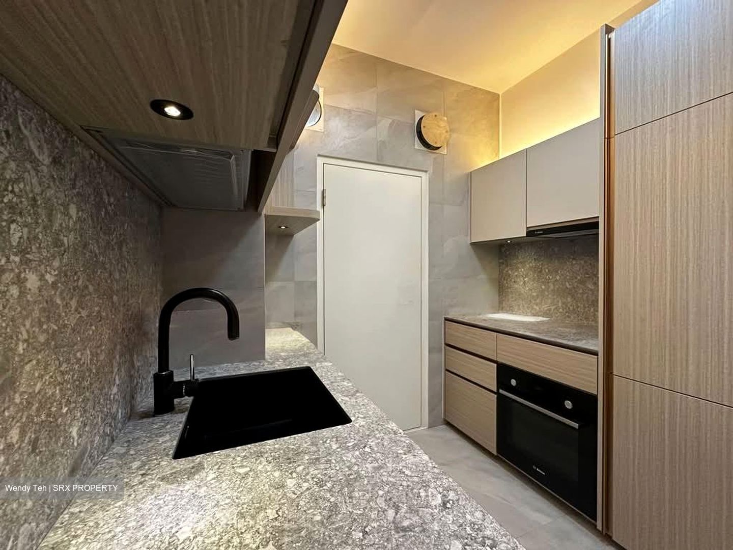 Mori (D14), Apartment #591762841